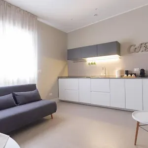 Rent Casa Almika De Miccolis Apartament Bari
